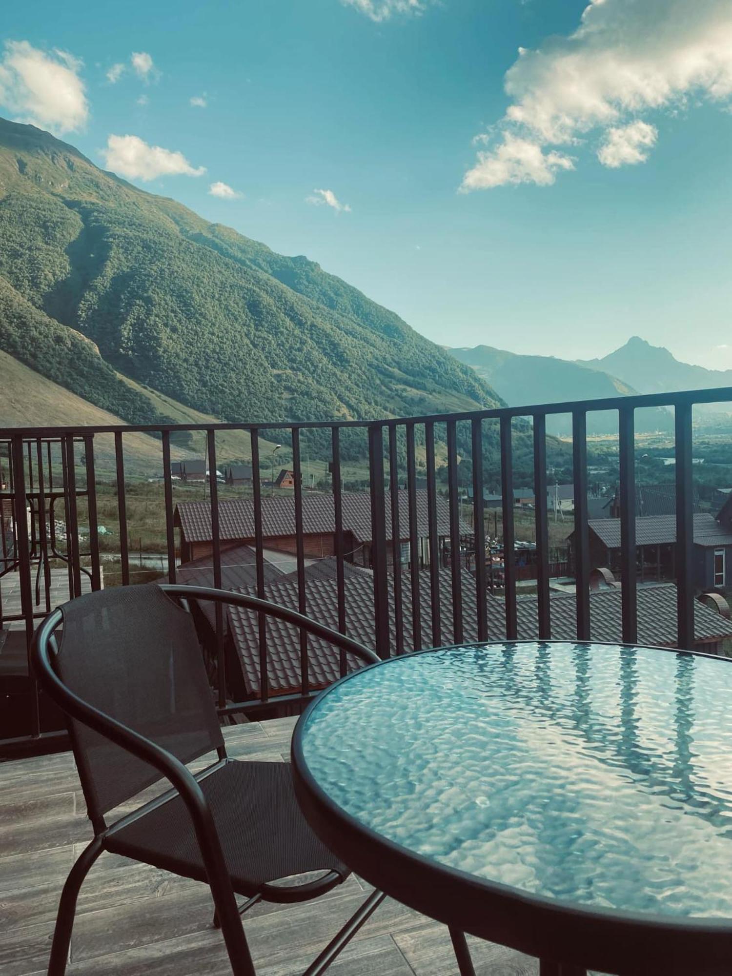 Melodia Kazbegi Hotel Exterior photo