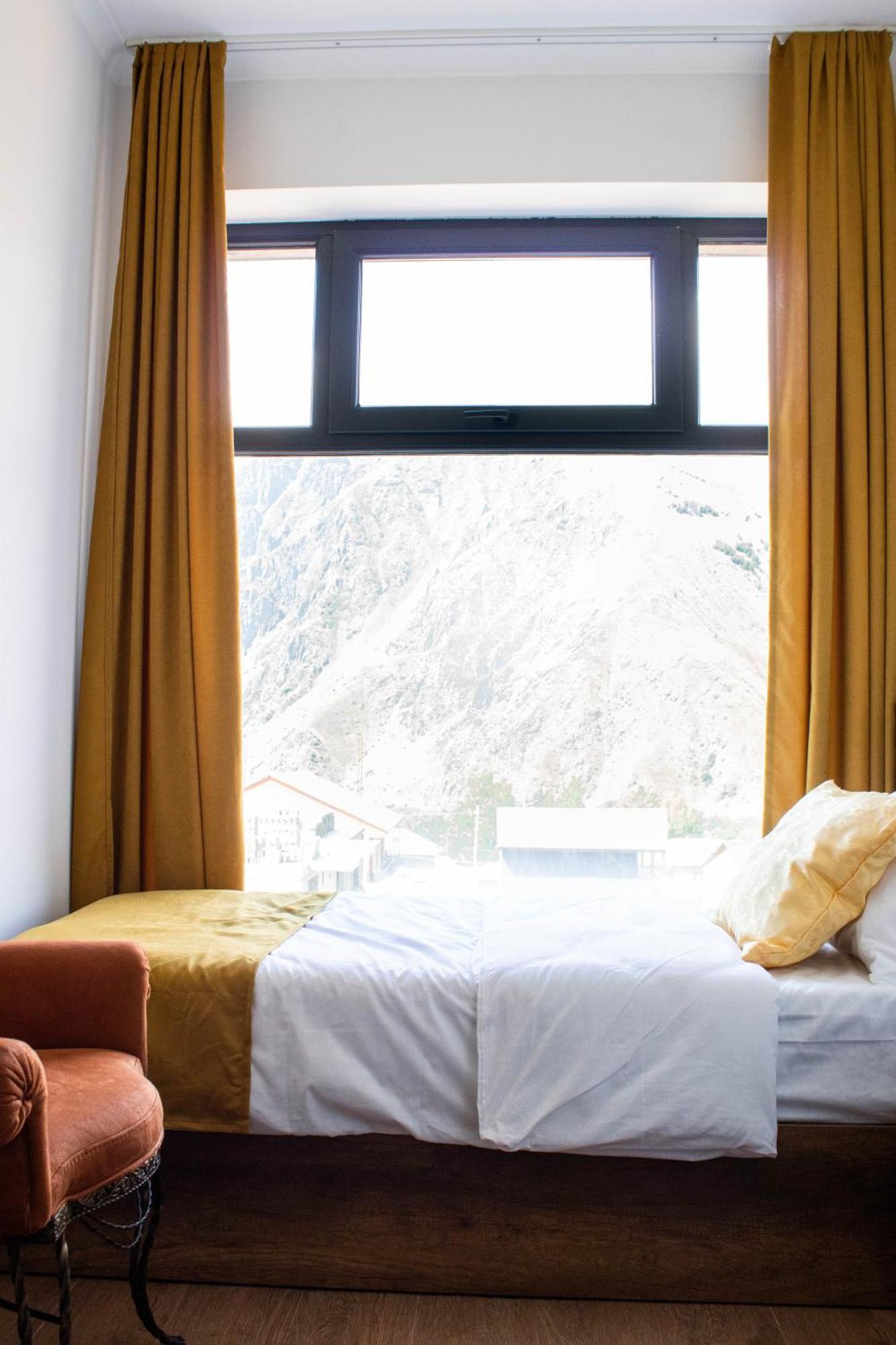 Melodia Kazbegi Hotel Exterior photo
